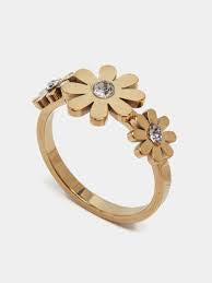 Cutzy Daisy Ring